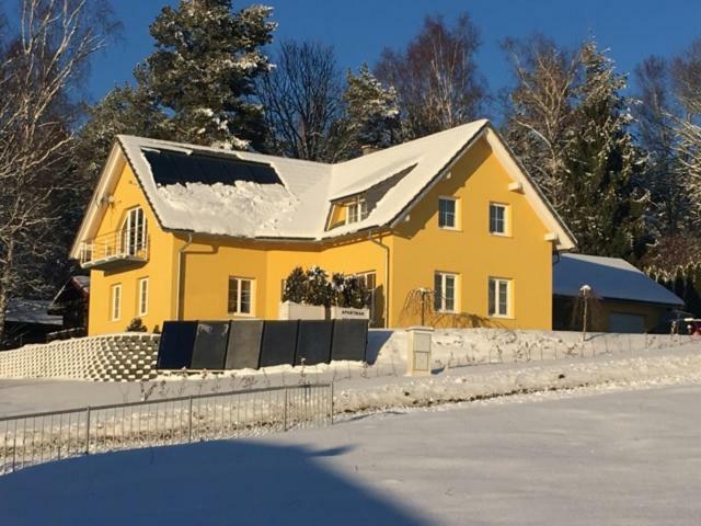 Apartmán s Výhledem na jezero Lipno nad Vltavou Esterno foto